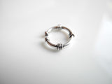 Fake-Piercing-fuer-Mund-Nase-Ohr-Silber-Fasching-Karneval