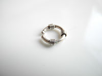 Fake-Piercing-fuer-Mund-Nase-Ohr-Silber-Fasching-Karneval